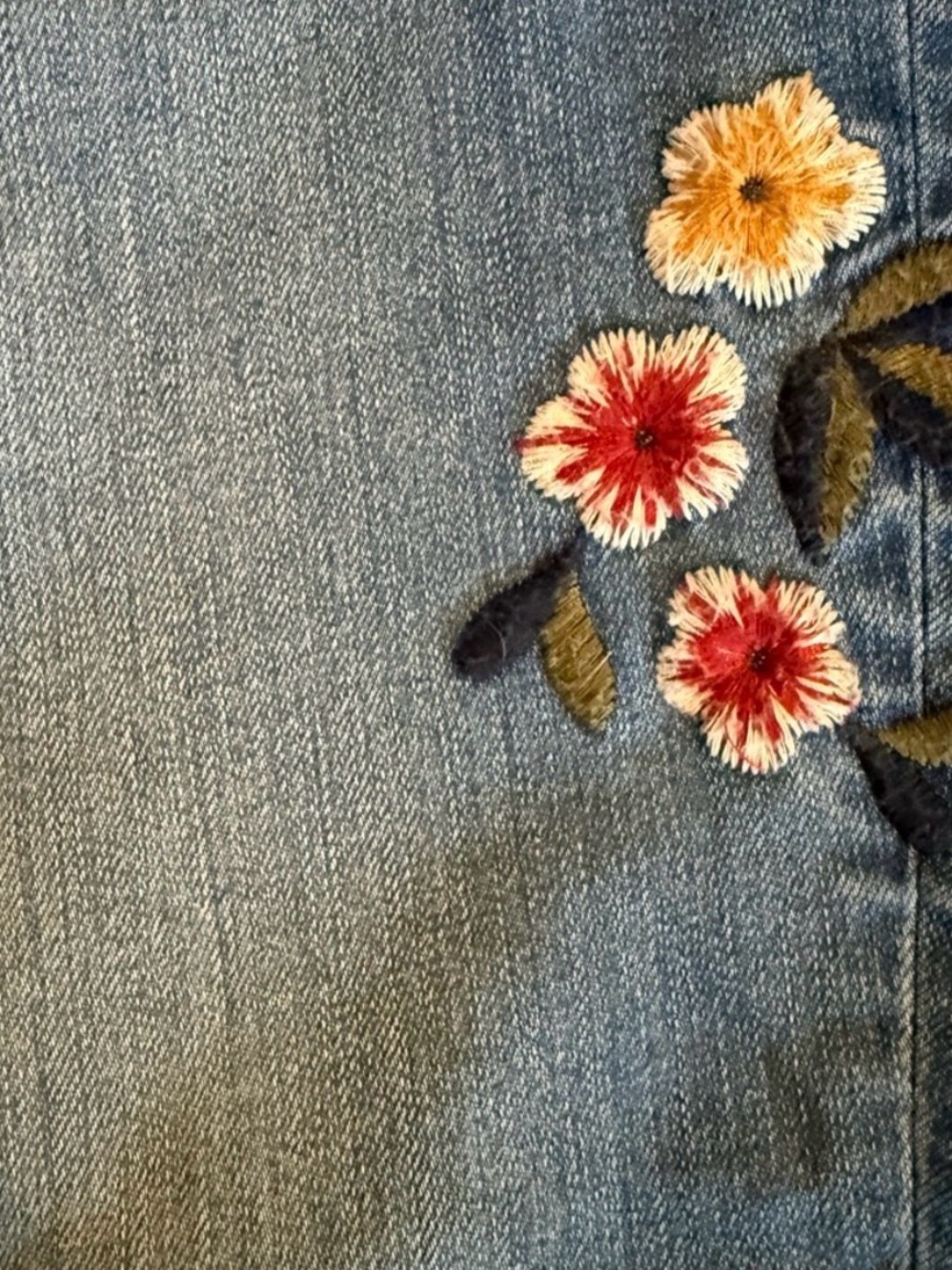 Talbots Flawless Five-Pocket Embroidered Slim Ankle Jeans Size 16 - Picture 4 of 12